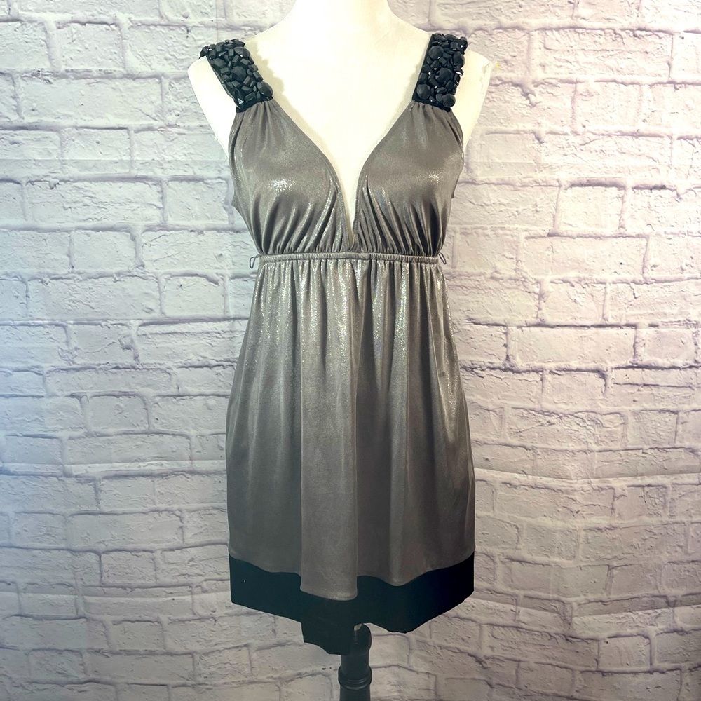 Guess Women's Deep V-Neck Jeweled‎ Strap Grey/Black Mini Dress W/Pockets Size M